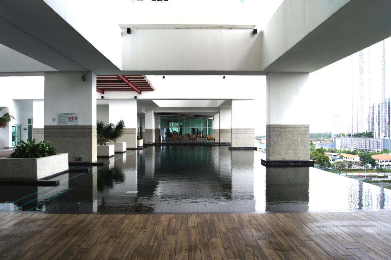 Twin Galaxy Suites By Iconic Bliss Johor Bahru Zewnętrze zdjęcie