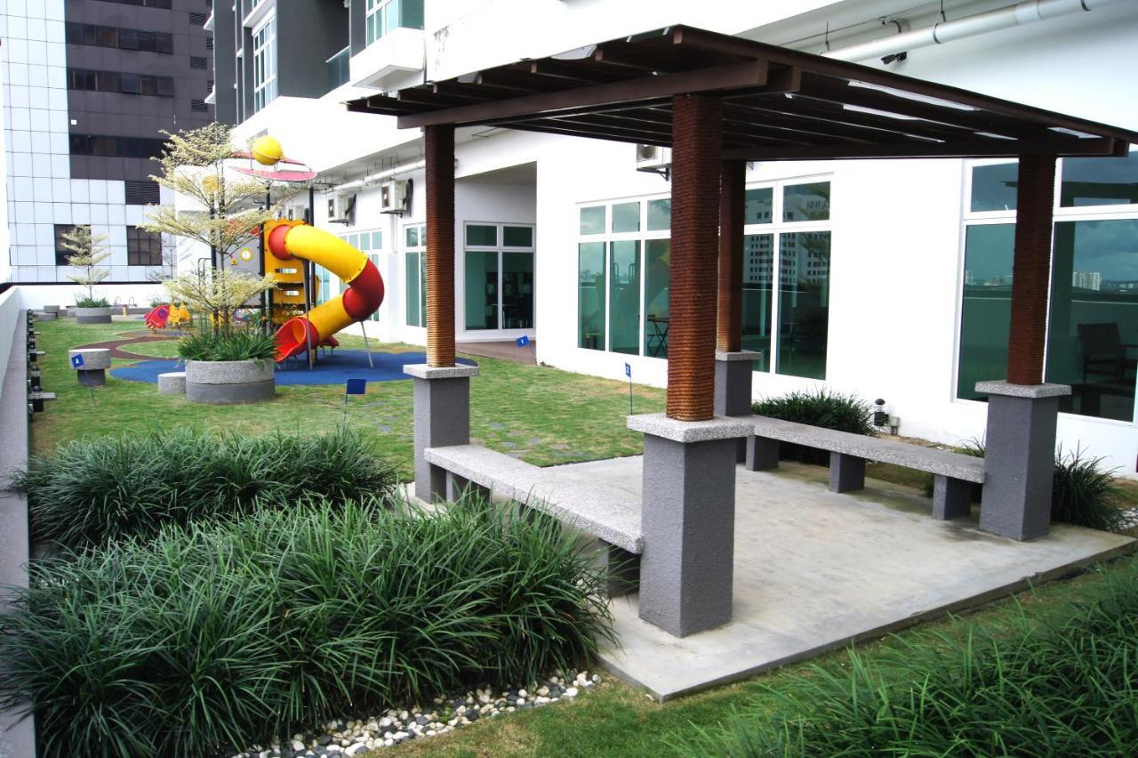 Twin Galaxy Suites By Iconic Bliss Johor Bahru Zewnętrze zdjęcie