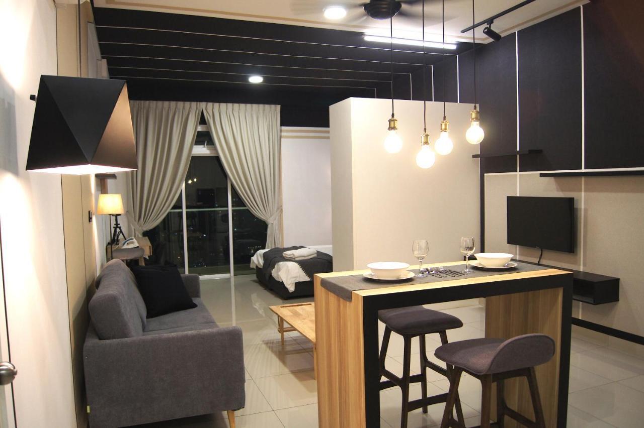 Twin Galaxy Suites By Iconic Bliss Johor Bahru Zewnętrze zdjęcie