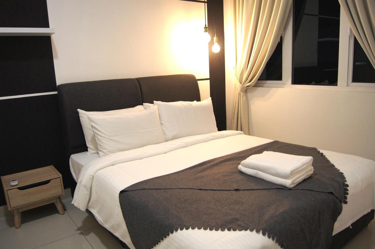 Twin Galaxy Suites By Iconic Bliss Johor Bahru Zewnętrze zdjęcie